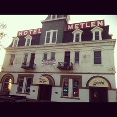 Historic Dillon Mt Welcome To Beaverhead County Museum In Hotel Metlen Dillon Montana Where I Went When Left Home