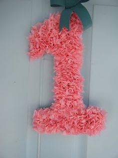 Makin Projiks Crepe Paper Streamer Birthday Wreath DIY Do A Letter For C Makin Projiks Crepe Paper Streamer Birthday Wreath DIY Do A Letter For C