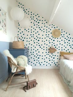 Self adhesive vinyl temporary removable wallpaper, wall decal - Navy polka dot pattern wallpaper - 090 Vinyl Wallpaper, Tapestry Wallpaper, Temporary Wallpaper, Adhesive Wallpaper, Adhesive Vinyl, Pattern Wallpaper, Wallpaper Ideas, Dots Wallpaper, Bedroom Wallpaper