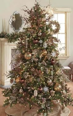 Brown Gold And Cream Christmas Tree Decor Brown Gold And Cream Christmas Tree Decor