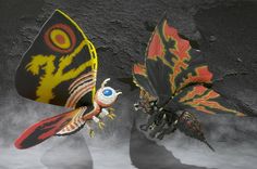 Mothra-Kidrobot Godzilla Mini Series 3/" Mini Figure NEUF