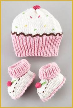 Bootees and Mittens Knitting Pattern Babys Hats BB18
