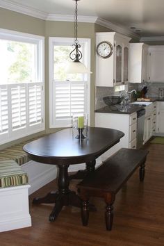25 Kitchen Window Seat Ideas Pinterest Storage Built In Bay Window Bench Seat And Oval Table
