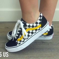 vans old skool checkerboard yellow stripe