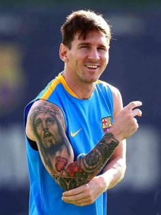 9 Ideas De Tatuaje Messi Brazo Tatuaje Messi Brazo Tatuaje De Messi Messi