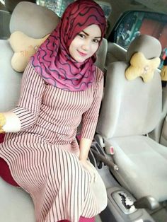 Opinion you Sexy girls arab in bikini in car hijabi Recommend Sexy girls arab in bikini in car hijabi believe