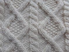 The pattern of the rhombus. Knitting with needles in a circle. Knitting (Hobby). - YouTube