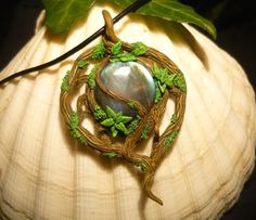 witch Wicca Magical heart anatomically black gold with mushrooms modeled from polymer clay link necklace bronze for forest elves cosplay elves