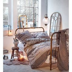 schlafzimmermöbel aus holz und eisen hohen bett shabby chic metall katalogbild bett metall schlafzimmer kinderzimmer die 16 besten bilder von schlafzimmermöbel aus holz und eisen hohen bett shabby chic metall katalogbild bett metall schlafzimmer kinderzimmer die 16 besten bilder von