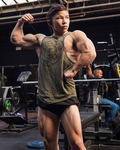 200 Ideas De Training Motivation En 2021 Buena Forma Del Músculo Hombres Negros Guapos Cuerpo Fitness Hombre