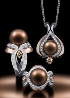 Jewelry Pilot Sterling Silver Prong Set Round Cubic Zirconia CZ Center Charm Pendant Necklace
