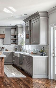 Luxury Farmhouse Kitchen Design Ideas To Bring Modern Look 26 #Decoratingkitchen Kitchen Cabinet Styles, Grey Kitchen Cabinets, Kitchen Styling