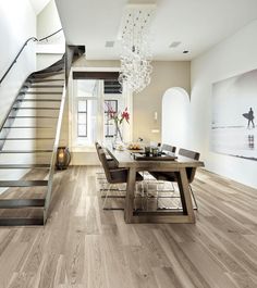 Woonkamer met natuurlijke inrichting en mooie Belakos PVC vloer uit ... Woonkamer met natuurlijke inrichting en mooie Belakos PVC vloer uit ...