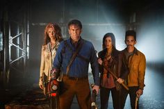 Ash vs Evil Dead : critique série saisons 1 et 2 via @Cineseries