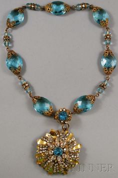 Miriam Haskell Necklace /& Earrings Demi Parure Set Cream Colored Lucite and Gold Tone