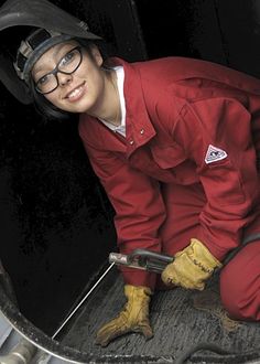 navy hull technician