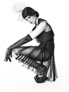 Reem Acra taps Crystal Renn to star in Reem Acra taps Crystal Renn to star in