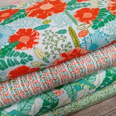 Bright stripe designs stars swirls waves dots 42-44 wide 100/% cotton fabric by Timeless Treasures