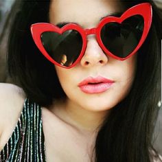 8 paires de lunettes de soleil qui te donneront la fièvre du 8 paires de lunettes de soleil qui te donneront la fièvre du