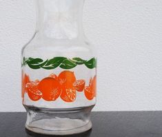 festive and multifunctional It/'s fun Beautiful vintage lidded jar is delightfully decorated in retro colors of turquoise and orange