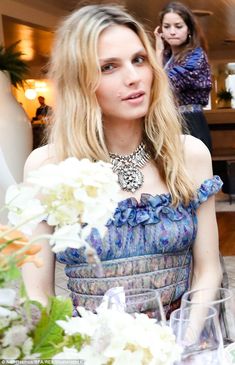 How many gay people Blonde pretty transvestite