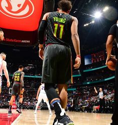 トレー ヤング のアイデア 22 件 Nba 壁紙 運動 Nba プレーヤー トレー ヤング のアイデア 22 件 Nba 壁紙 運動 Nba プレーヤー