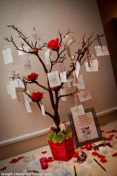 Creative Decor Ideas For Presenting Wedding Wish Trees Diy Wishing Tree Instead Of A Guest Book Tags Can Be Sbooked Later Https Www Facebook Pages Pumpkin Fls Crafts 132635250096048