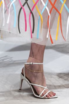 Oscar de la Renta at New York Fashion Week Spring 2020 - Details Runway Photos High Heels, Oscar De La Renta, Womens Fashion, Heels, Fashion Artwork, High Sandals