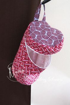 25 Best Wet Bag Tutorials And Patterns Images On Pinterest Hanging Wet Bag Tutorial I Ve Been Cloth Diapering For A Year