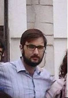 Hombre busca hombre en Contactos Madrid