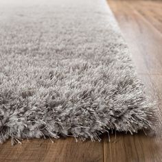 Nuloom Cozy Soft And Plush Faux Sheepskin Tellis Kids Nursery Shimmer Silver Grey Solid Modern Er Ultra Thick Soft Plush Plain