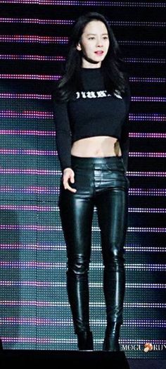 Sexy leg girl fucks images Jennifer lopez shorts