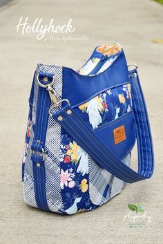 How I Make My Straps Guest Post By Liz Schaffner Of Moments The Hollyhock Hobo Bag In 2 Styles Pdf Sewing Pattern