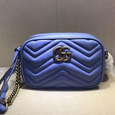 small gg marmont 2.0 matelassé leather camera bag with webbed strap
