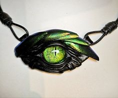 BLACK CAT EVIL GREEN CAT EYE DANGLE EARRINGS HALLOWEEN COSTUME ACCESSORY