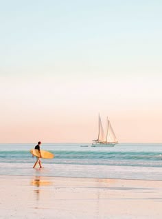 Luxury World Traveler Beach Vibes Athletic Yoga//Running Leggings