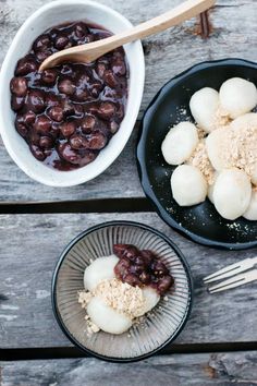 Naked redhead girl Asian bean paste desert