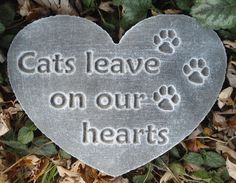 Ring of paw prints plaque mold plastic molud for plaster concrete casting
