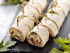 Wrap Aperitif Jambon Cru Roquette Fromage Frais Et Tomates Sechees Recette Aperitif Jambon Cru Recette Apero Facile Recette Aperitif Dinatoire