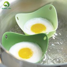 Cooking Perfect Poached Eggs Colorful Extra Thick Silicone Egg Poacher Molds-Set of 6 Egg Poacher Cups