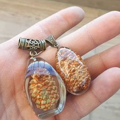 Simplicity Epoxy Resin Necklace with Salvaged Beads