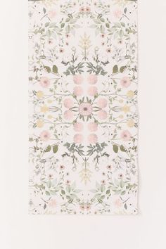 White w//Silver Floral Pattern Size 4-6 Fallscreek Girls Heavy Cotton Tights