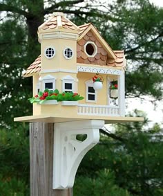 Including Paint And Brush Terby DIY Birdhouse Set-Build And Paint Birdhouse Woodwork Creative graffiti coloring pendant crafts gifts garden yard bar Cafe hallway outdoor porch decor