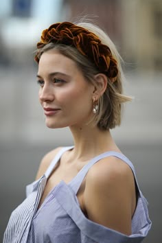 Alle Bob frisuren mit haarband im Blick