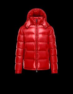 Moncler Accesorios salon Moncler Accesorios salon