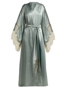 Nightdress Xmas design Santa helper 16 18 20 22 s16
