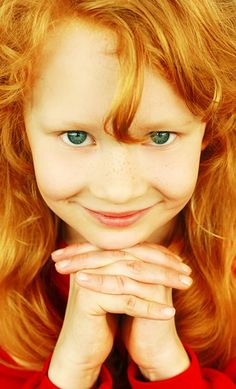 Strawberry Blonde Girl With Green Eyes Beautiful Red Hair
