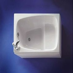 Anese Soaking Tub Ofuro Square With A Built In Seat Takes Small Bath 36l X 30w 32h Great For A Tiny Home Similar To Four Lights Oforo Or Anese Soaking Tub Price 489 Contact Doug Builder Usa If