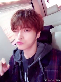 ジェジュン のアイデア 93 件 ジェジュン リビング インテリア 赤城 空母 ジェジュン のアイデア 93 件 ジェジュン リビング インテリア 赤城 空母