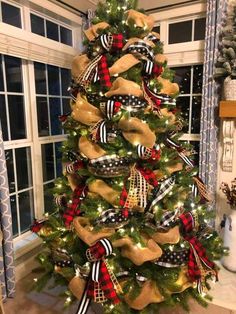 HEAVEN SENDS Lot de 12 Rouge /& Argent mini Christmas Tree Baubles-Tree Baubles